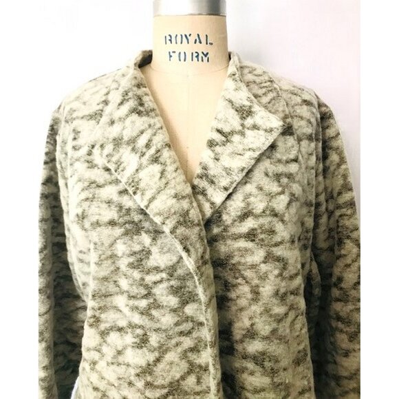 H&M GRAY OLIVE BRONZE METALLIC ANIMAL JACQUARD BELTED CARDIGAN 12 NWT - Picture 5 of 9